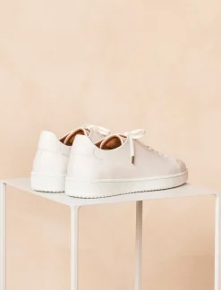 Pied de Biche Sneakers><noscript><img width=