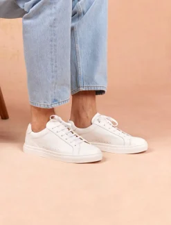 Pied de Biche Sneakers><noscript><img width=
