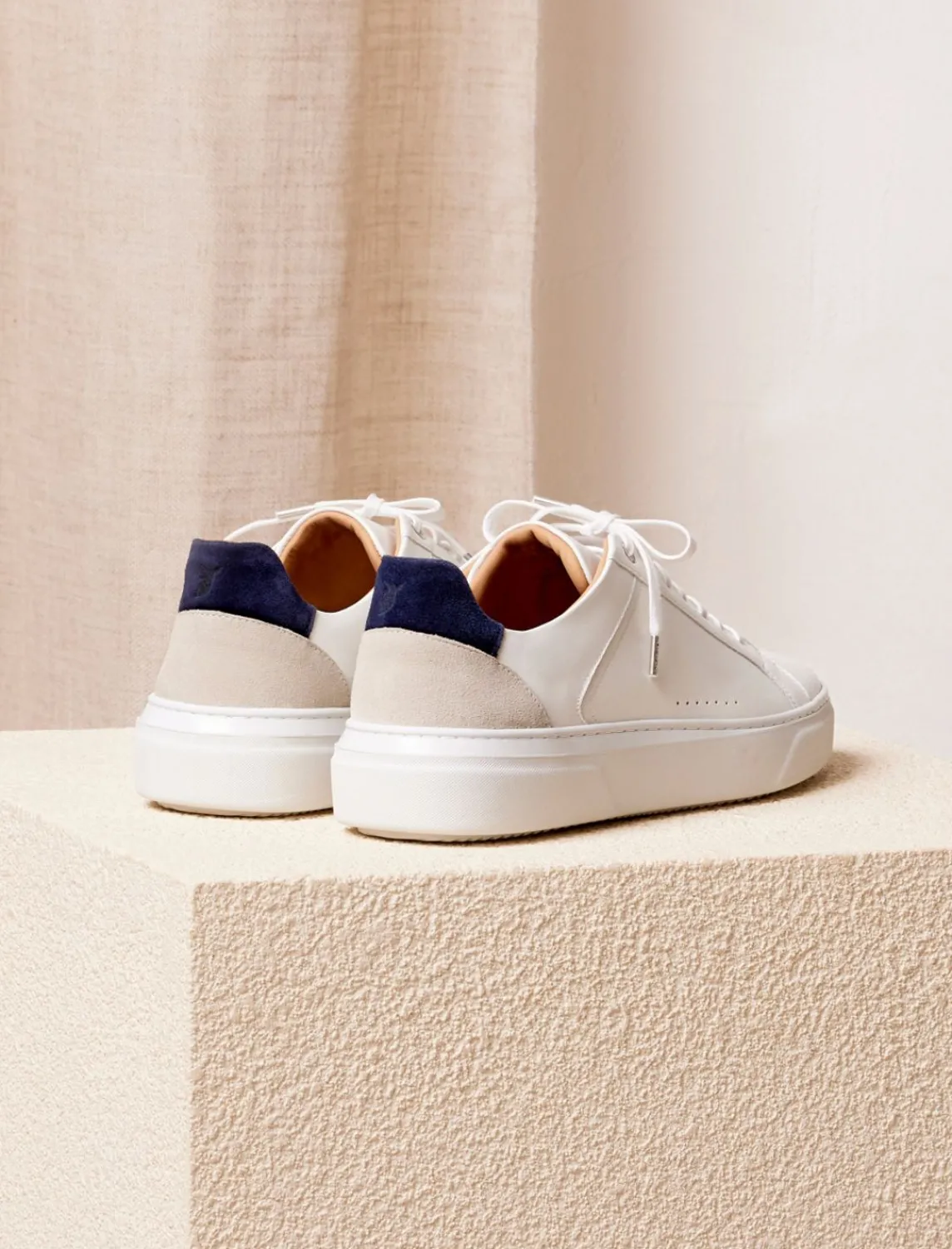 Pied de Biche Sneakers>Lino Blanc & Navy