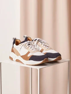 Pied de Biche Sneakers><noscript><img width=